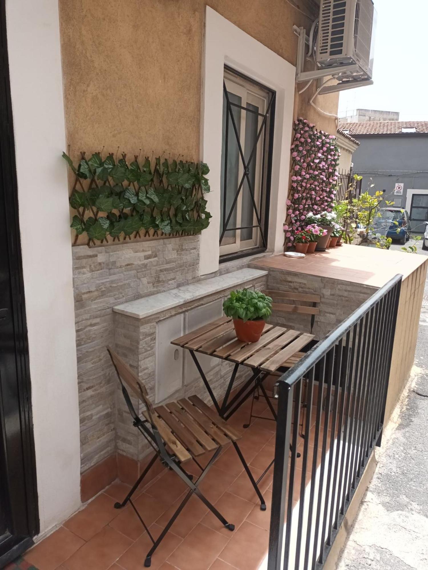 Le Case Del Cortile Catania Exterior photo